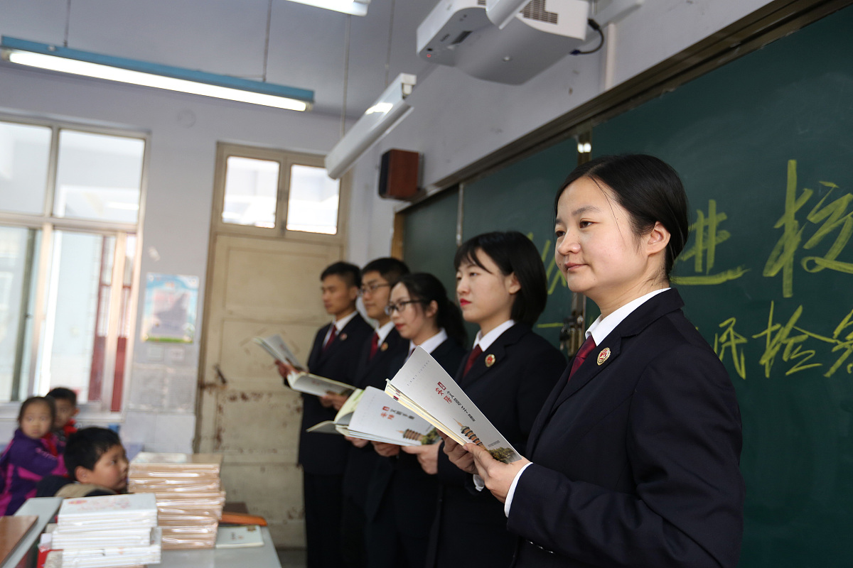 河南检察职业学院法律文秘专业就业前景分析：就业前景好，值得报考
