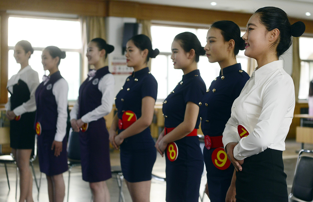 简阳市机电工程学校2019年高铁乘务与安检专业招生简介