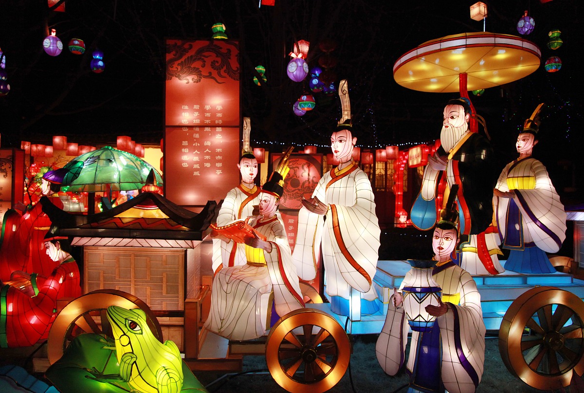 介绍几本适合儿童阅读的中国故事的绘本字数不少于450字语言言简意赅通俗易懂不要生搬硬套牛头不对马嘴