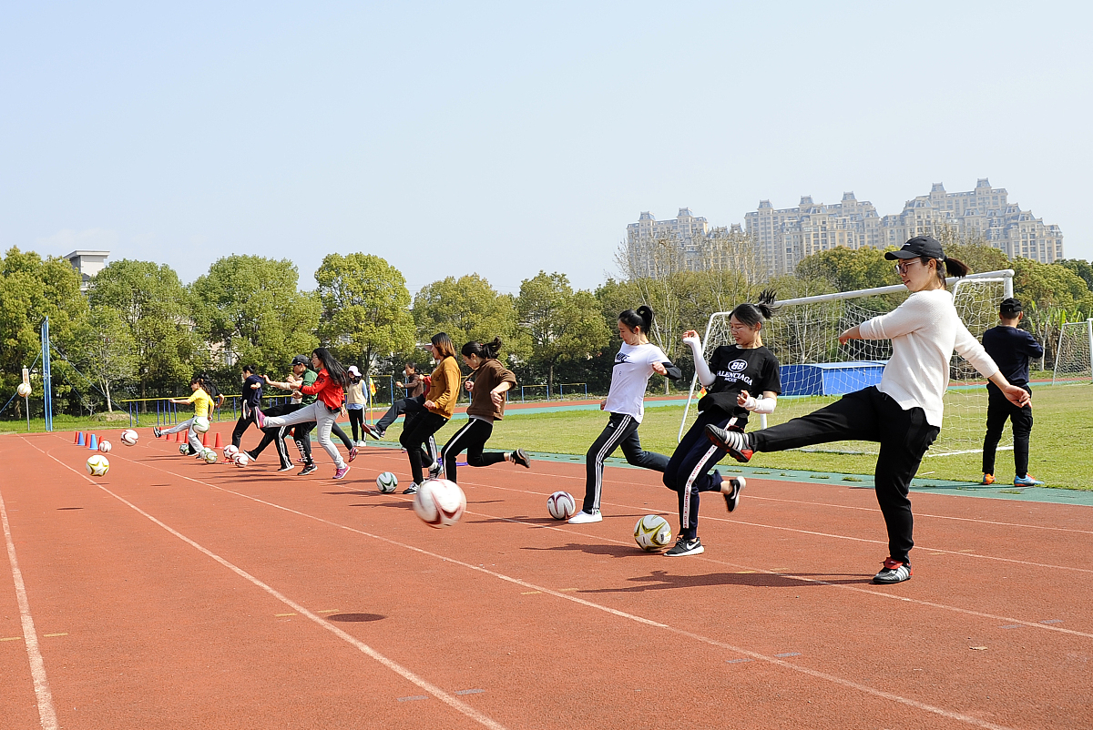 2020年贵阳体育中学招生简章 - 培养体育特长生，成就未来梦想