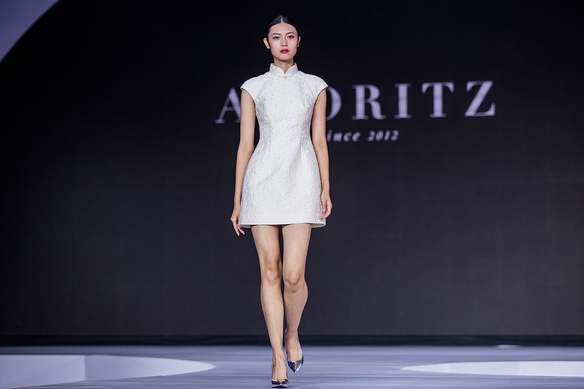 哪些大学开设服装模特专业 毕业能做什么工作