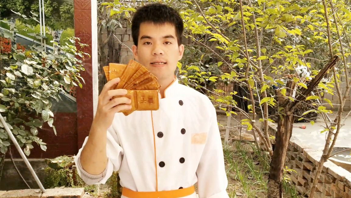 香干最好吃的做法,厨师长教你正宗香干炒肉,学会再也不用去饭店