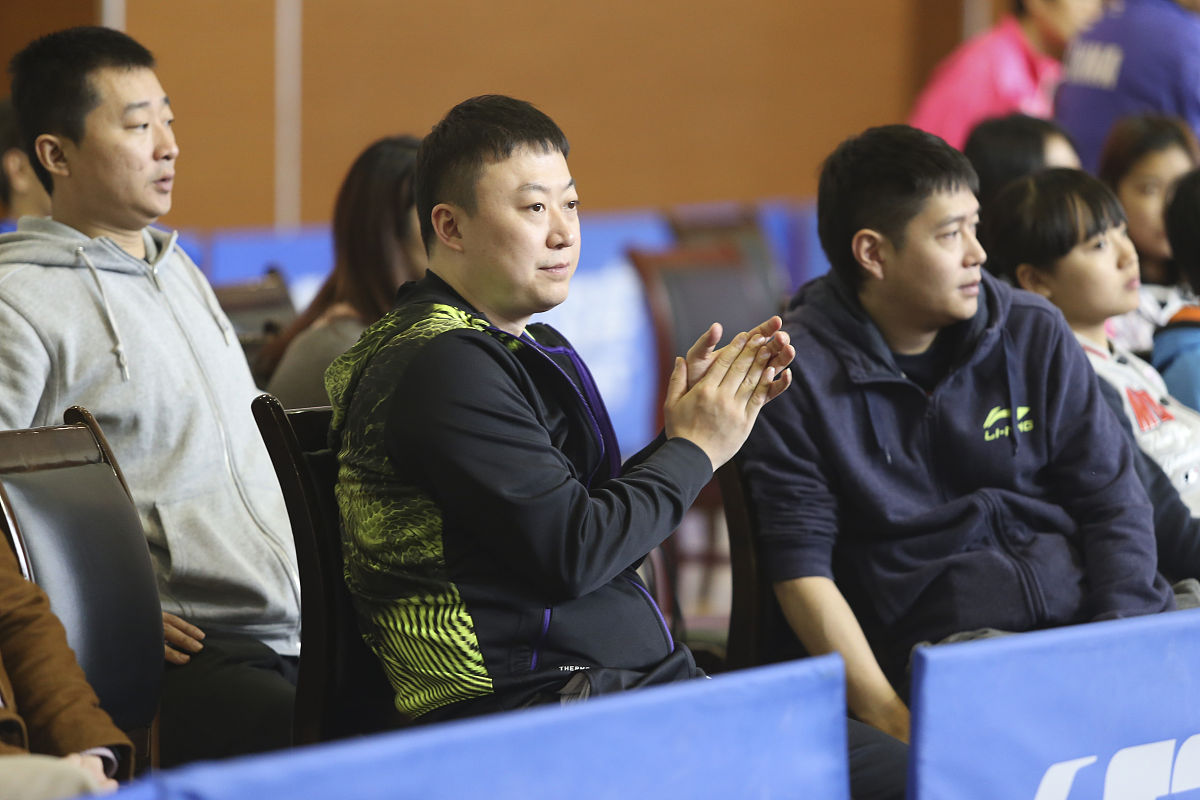 初中毕业生可以报成都卫校吗