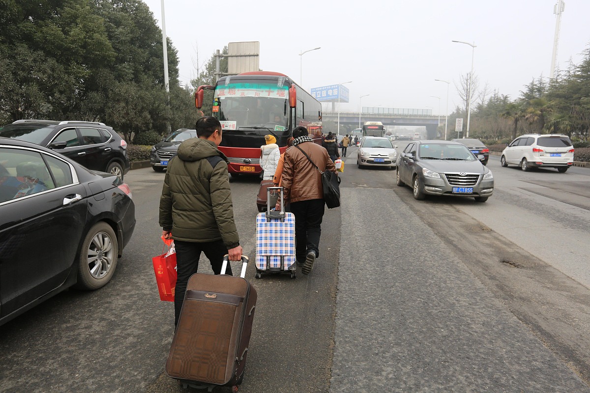 小叔回老家,我该怎么陪同? 小叔回老家,我该怎么陪同?