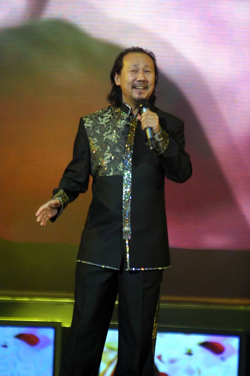 腾格尔翻唱歌曲合集：经典名曲演绎