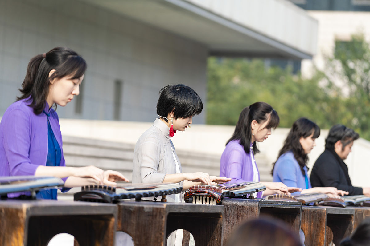 甘肃2023年女生读幼师学校学什么专业好