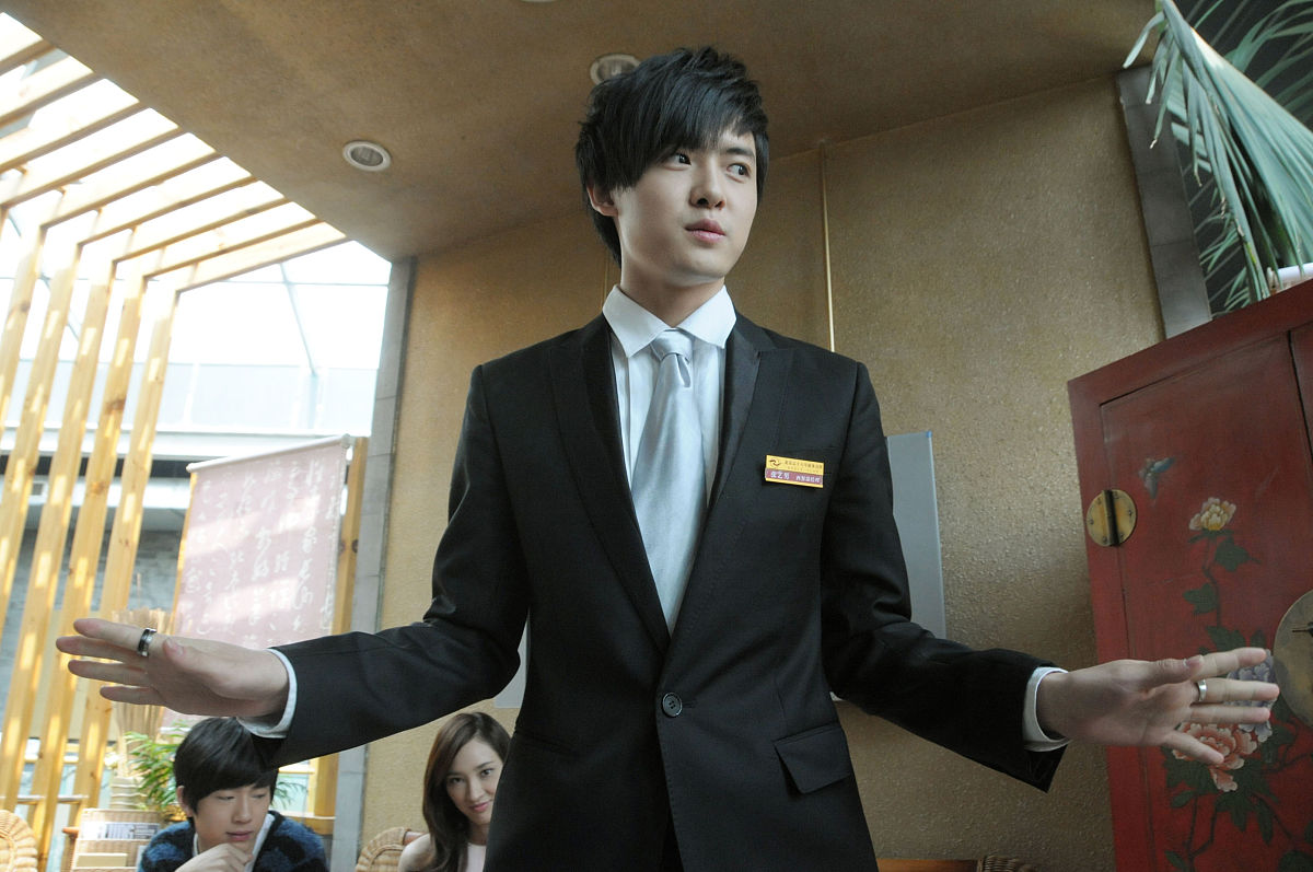 2009年4月17日,北京,电影《少年食神》热拍中.付辛博+++_+++吴佩慈,片