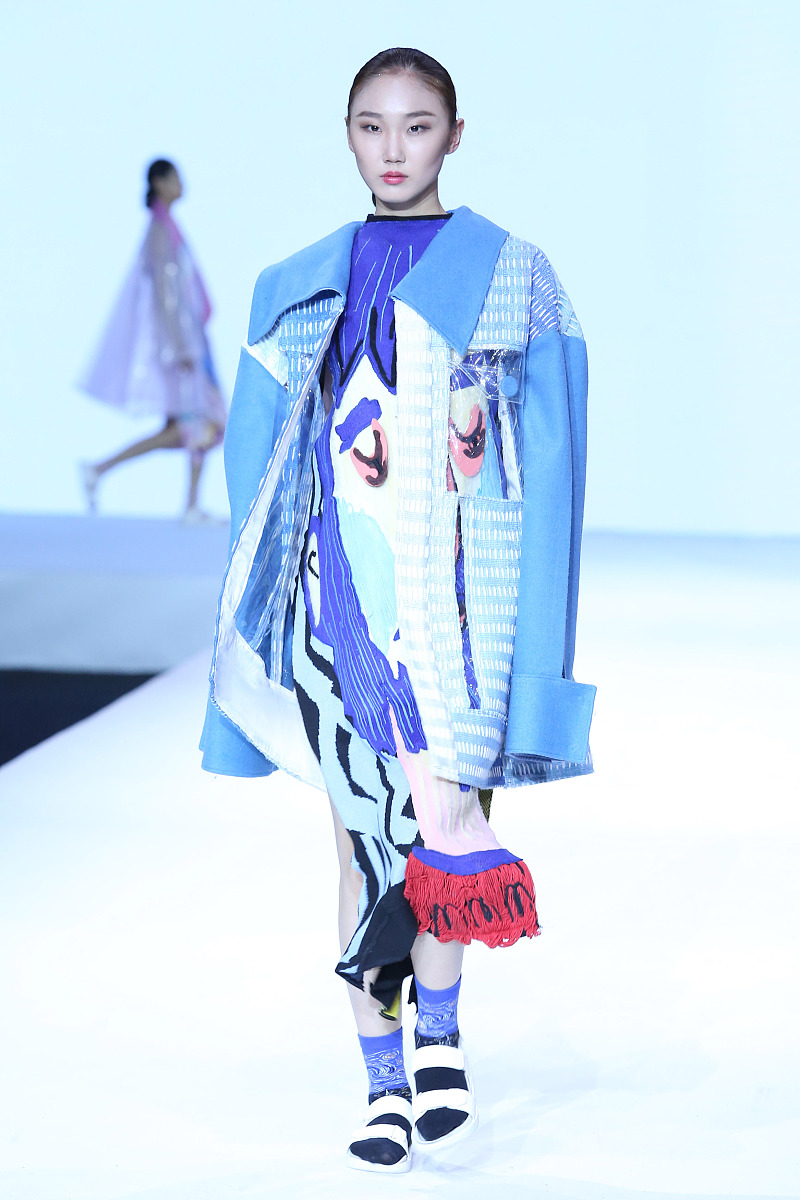 重庆市万州三峡服装艺术学校2022年招生「简章」