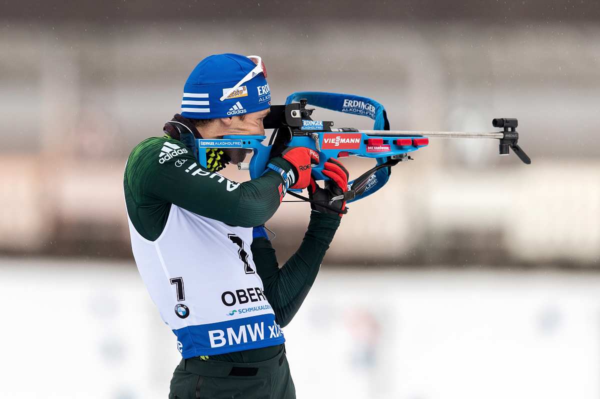 oberhof, germany - january 05:  simon schempp of germany shoots 