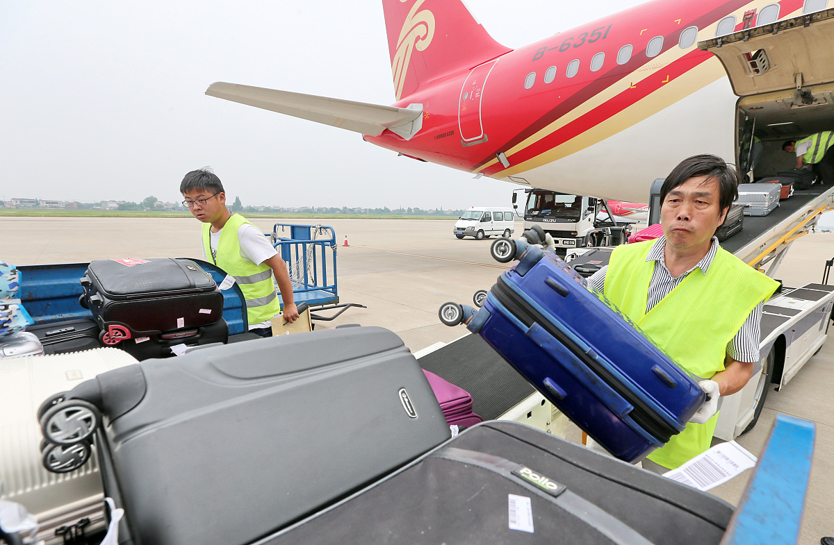 南航承接厦航深圳航线维修业务，两家公司深化合作