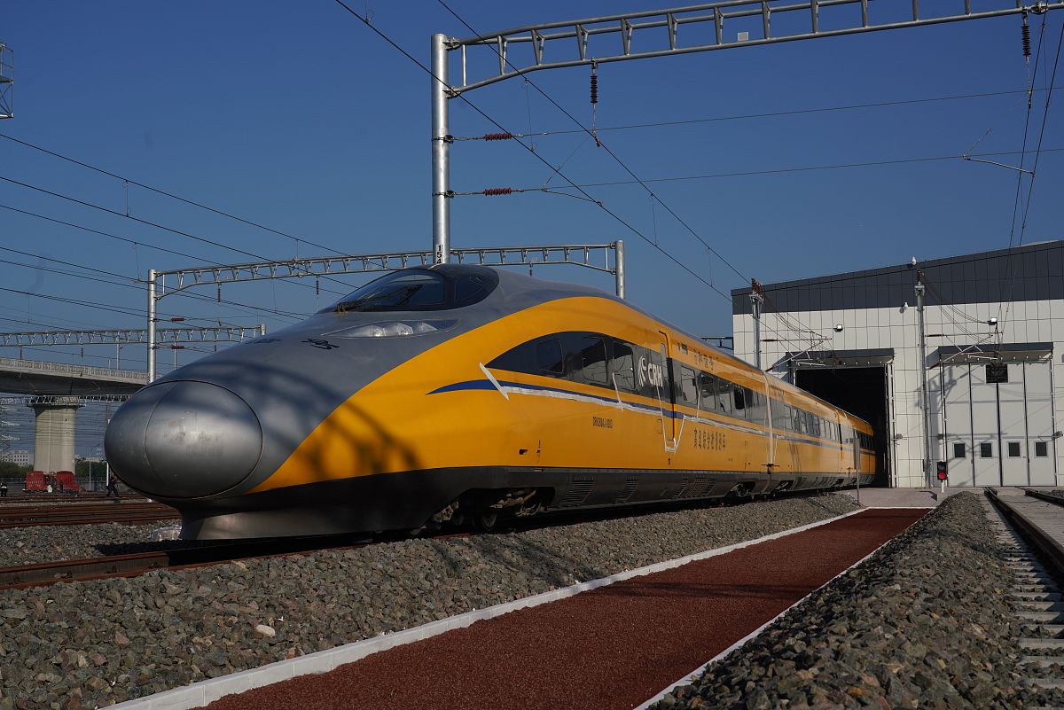 重庆高铁学校：学生选择的原因