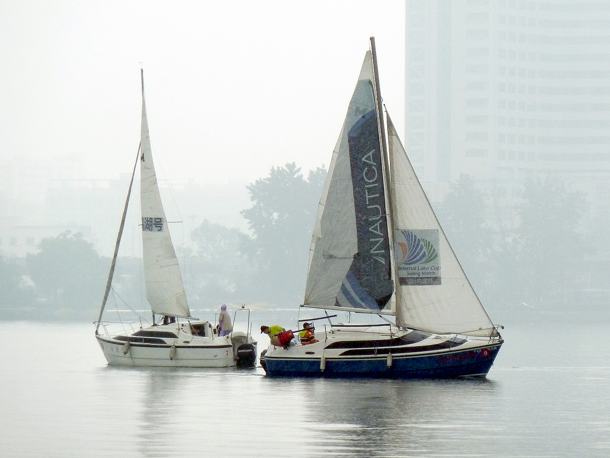 2013年6月1日,江苏南京,2013城际内湖杯帆船邀请赛首日赛况.***_***20