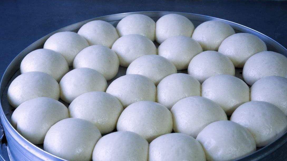 过年蒸馒头,记得不要直接上锅!多加这一步,馒头松软越嚼越香