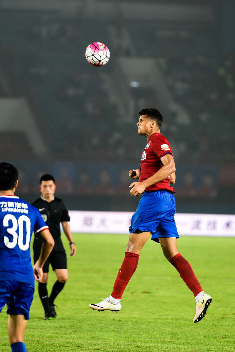 2021年重庆卫校护理专业招男生吗