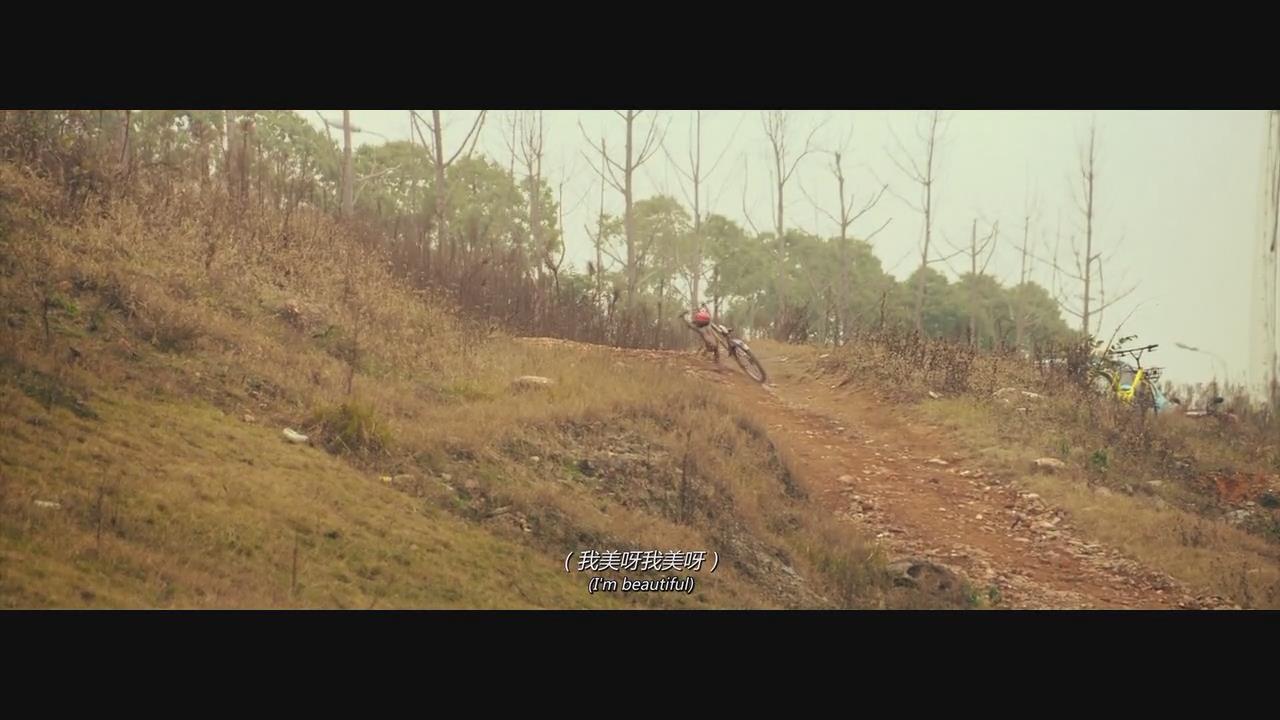 疯狂的外星人,哥是一根葱,片段笑死人了,歌词不