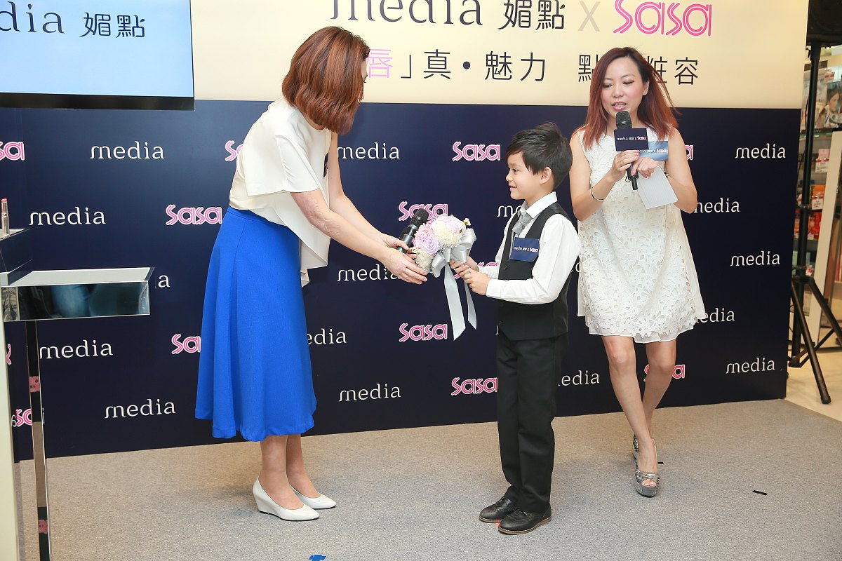 2016年5月26日,香港,明星出席彩妆品牌活动,***_***任家萱(selina)