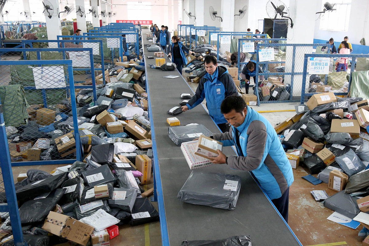 贵州经贸职业技术学院热门专业：服装设计与工艺专业就业前景如何？