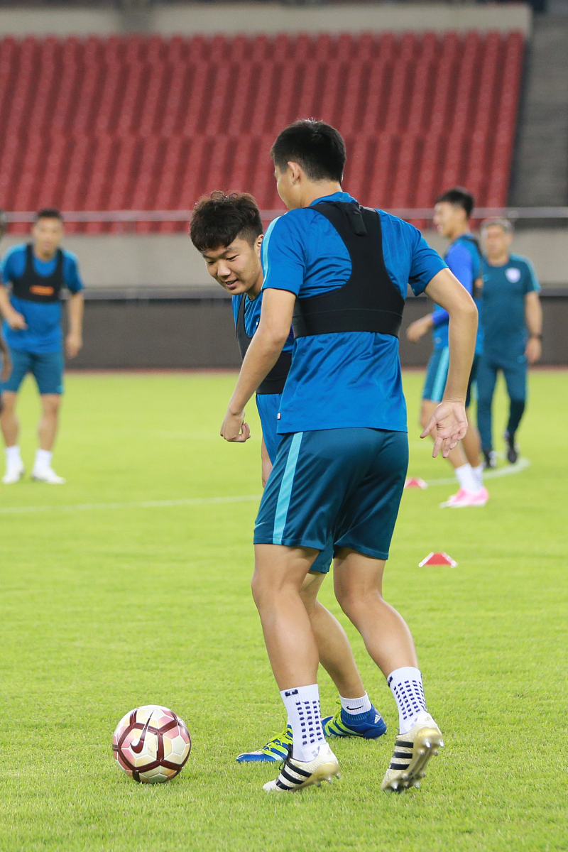 若-x^2+2x+1-=-0那x等于多少？