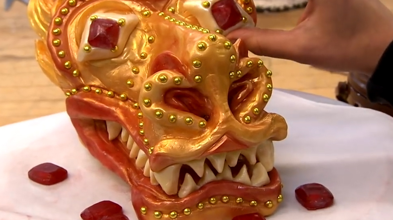 米其林大厨做“中国龙”蛋糕,土豪花20万买下,真霸气!