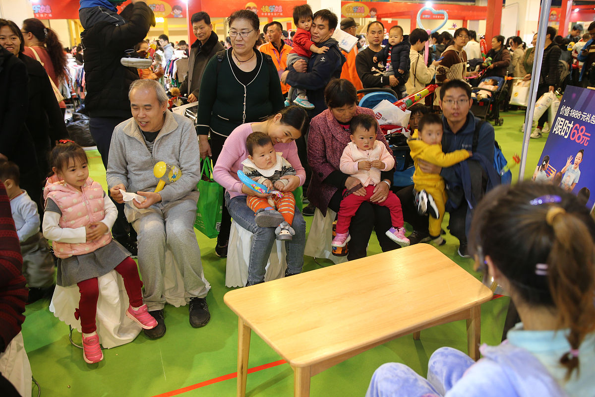 右江民族医学院预防医学专业课程详解：学习内容、就业方向及优势