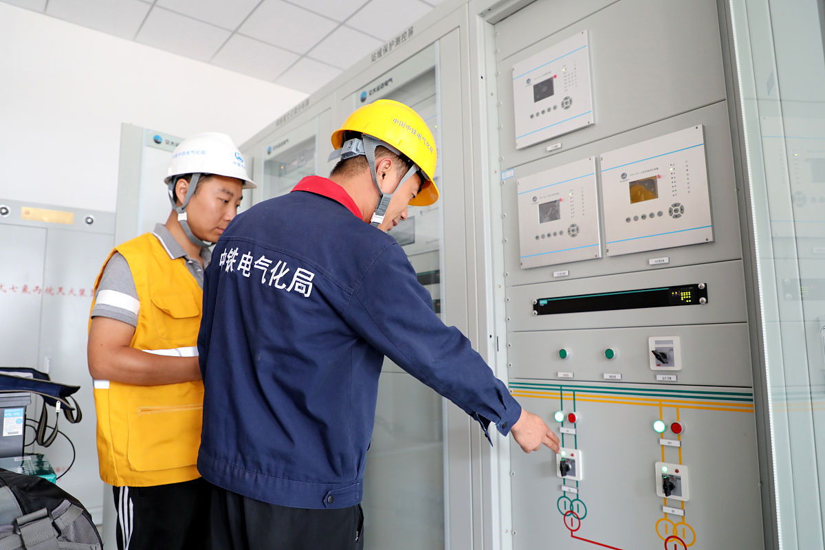 配电二次运维改造安全月总结：安全工器具检查及感悟