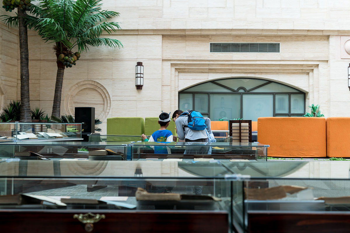 文献研究法：方法、特点及应用