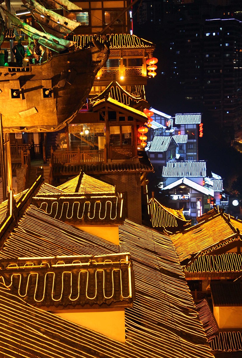 我想去重庆旅游你能给我做份重庆5日旅游攻略吗