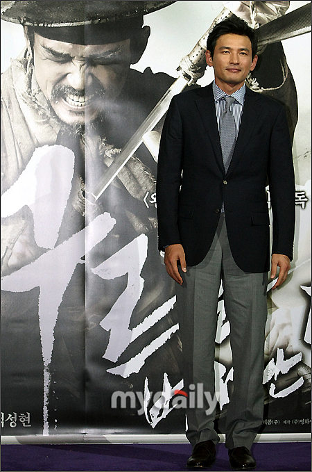 电视剧《黑暗荣耀》回答加拓展。