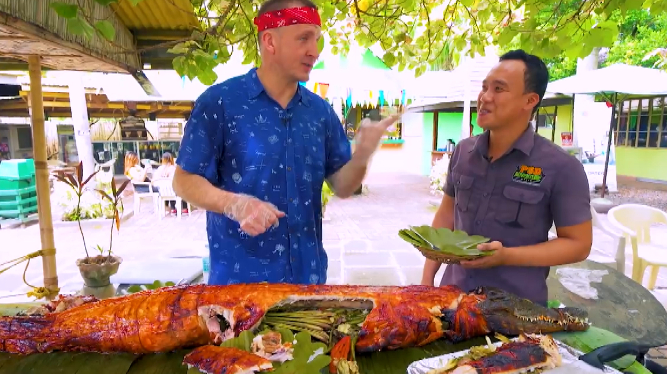 菲律宾特色烤鳄鱼,色香味俱全,但是却没几个人敢吃!