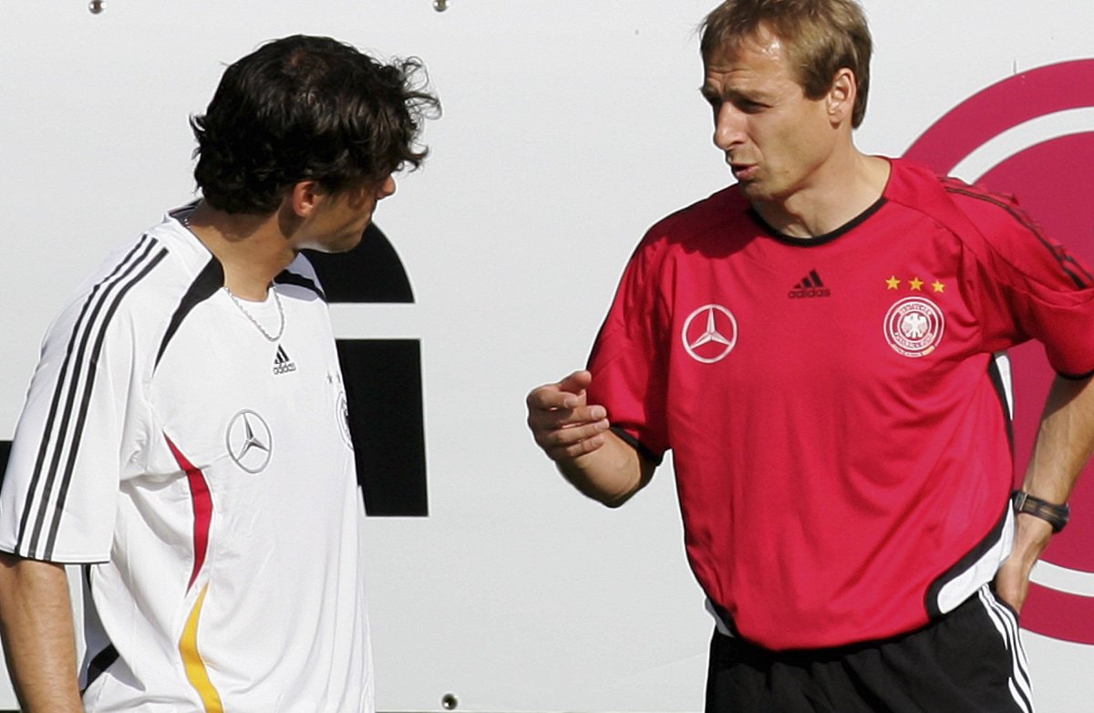 cagliari, italy - may 17:  michael ballack (l) talks with headco