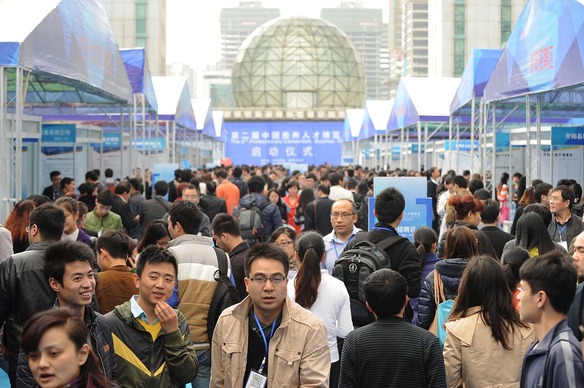 贵阳卫生学校高级护理专业就业前景 - 广阔的职业发展空间