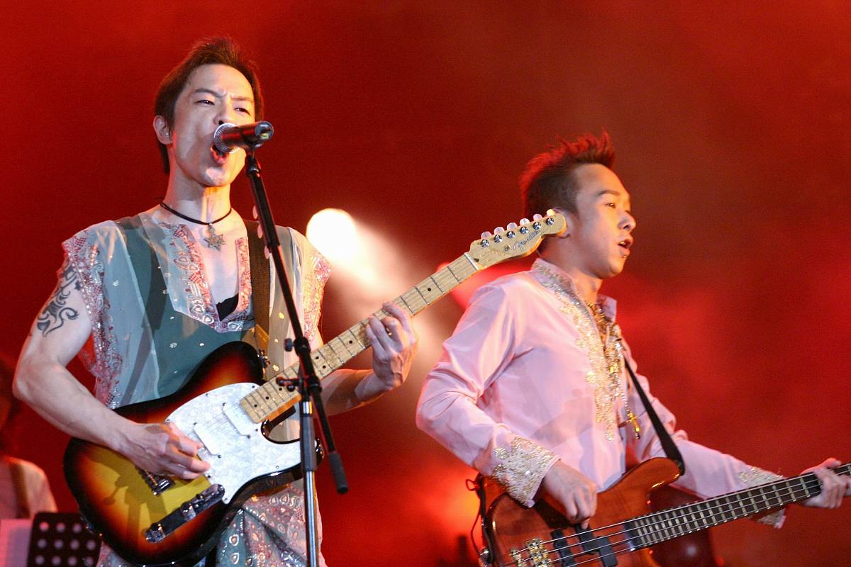 2005年9月3日,"beyond的故事上海告别演唱会"在上海体育馆火爆上演.++