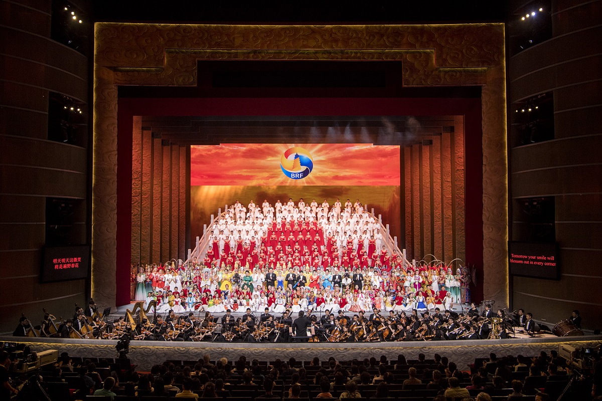 2017年5月14日,"一带一路"国际合作高峰论坛在京召开,当晚,文艺晚会《