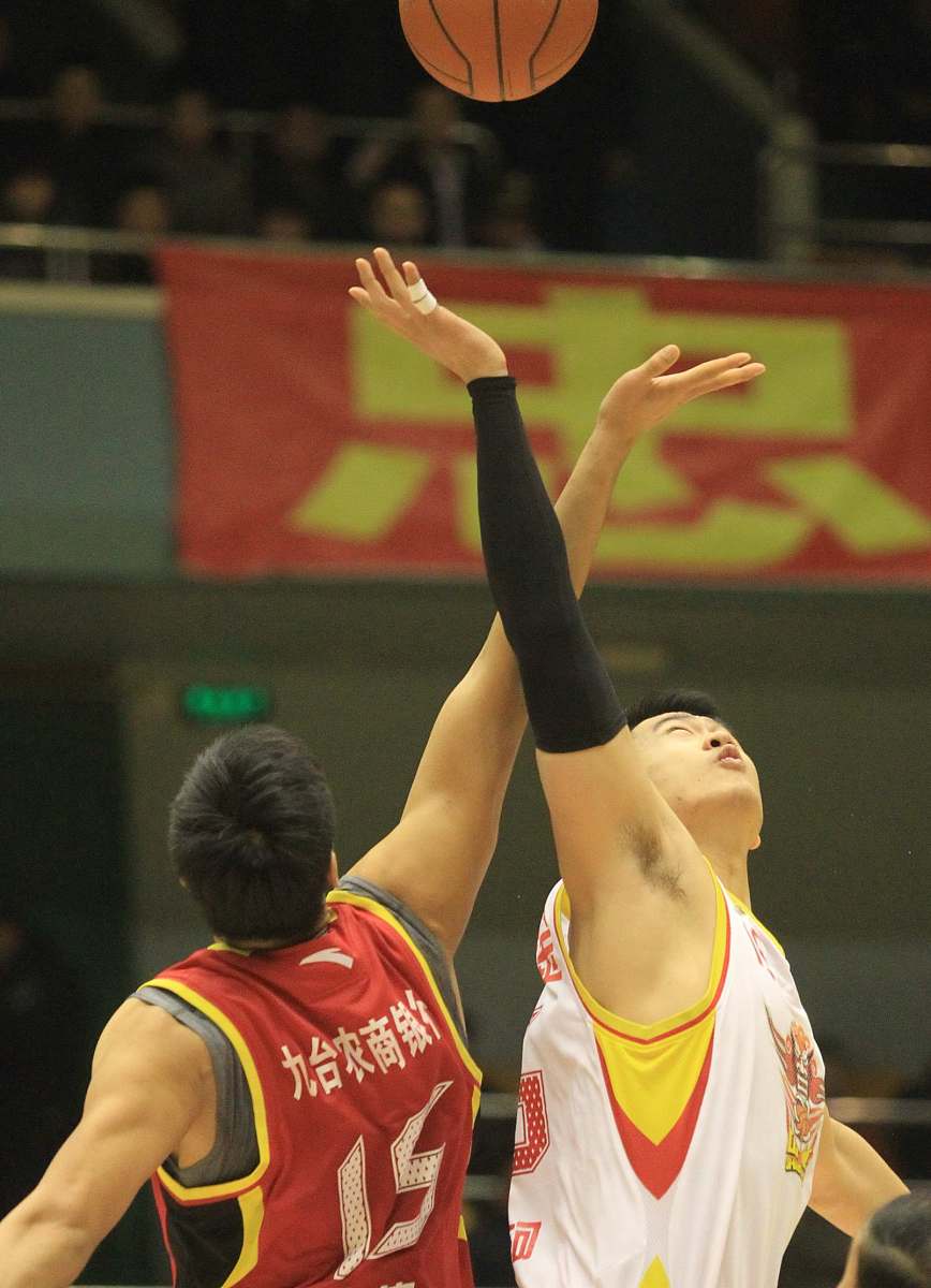 2012年1月6日,济南,11/12cba第21轮,山东黄金vs吉林东北虎.***_*** 柳