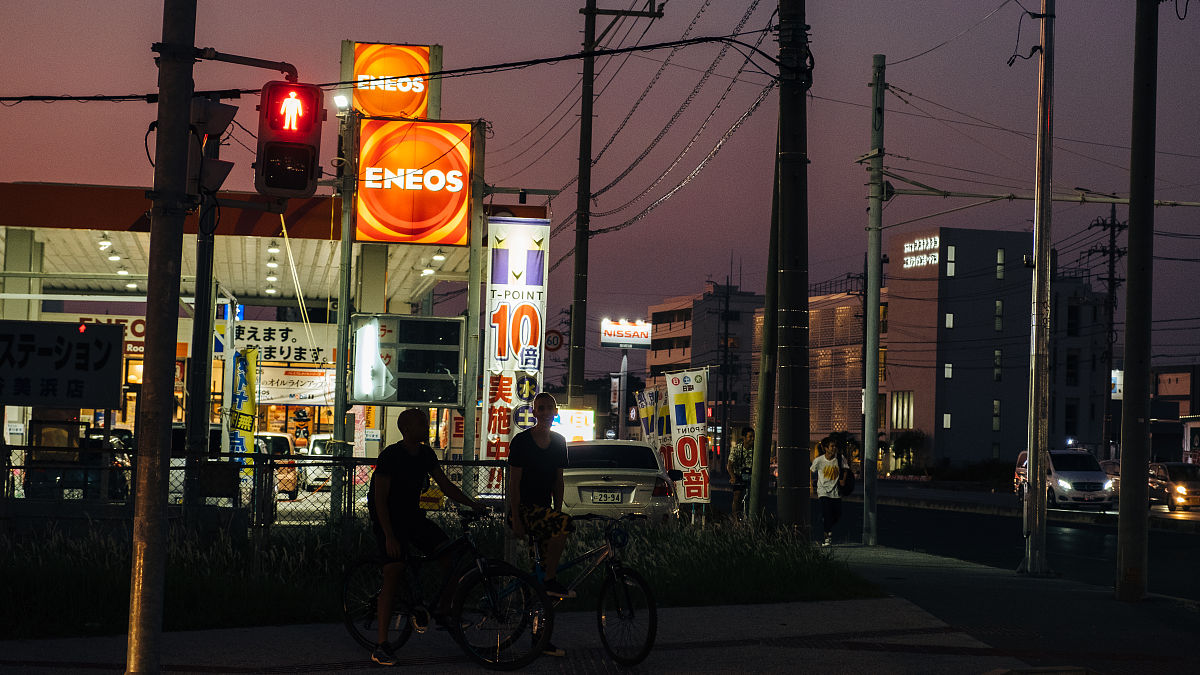 2019年10月5日,夜晚的日本冲绳美国村,让人感觉置身于美国小镇.