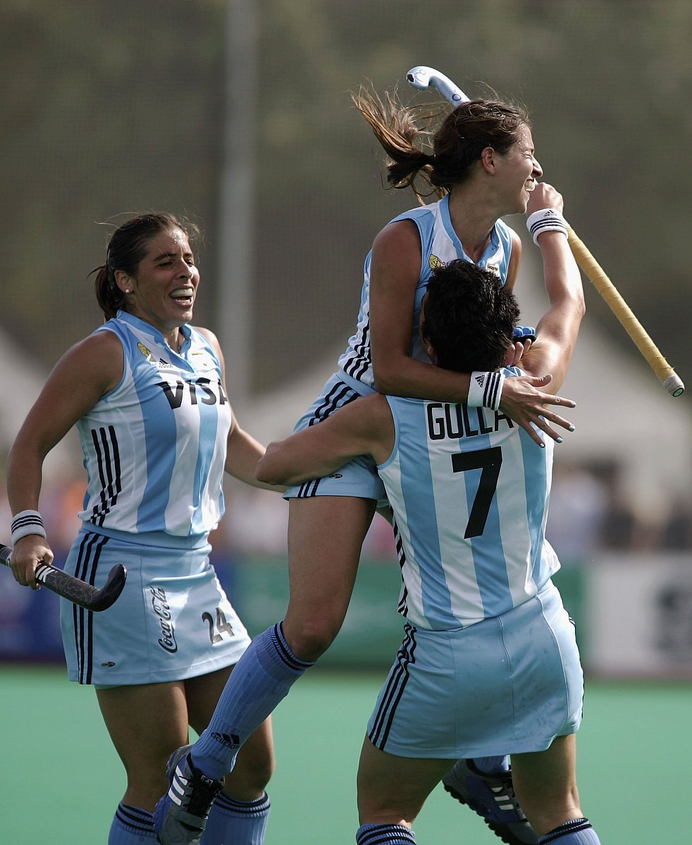 madrid, spain - october 08: alejandra gulla (#11) of argentina c