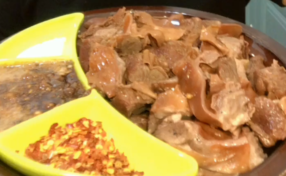 蒜泥护心肉家常做法,特简单,只要一分钟就学会