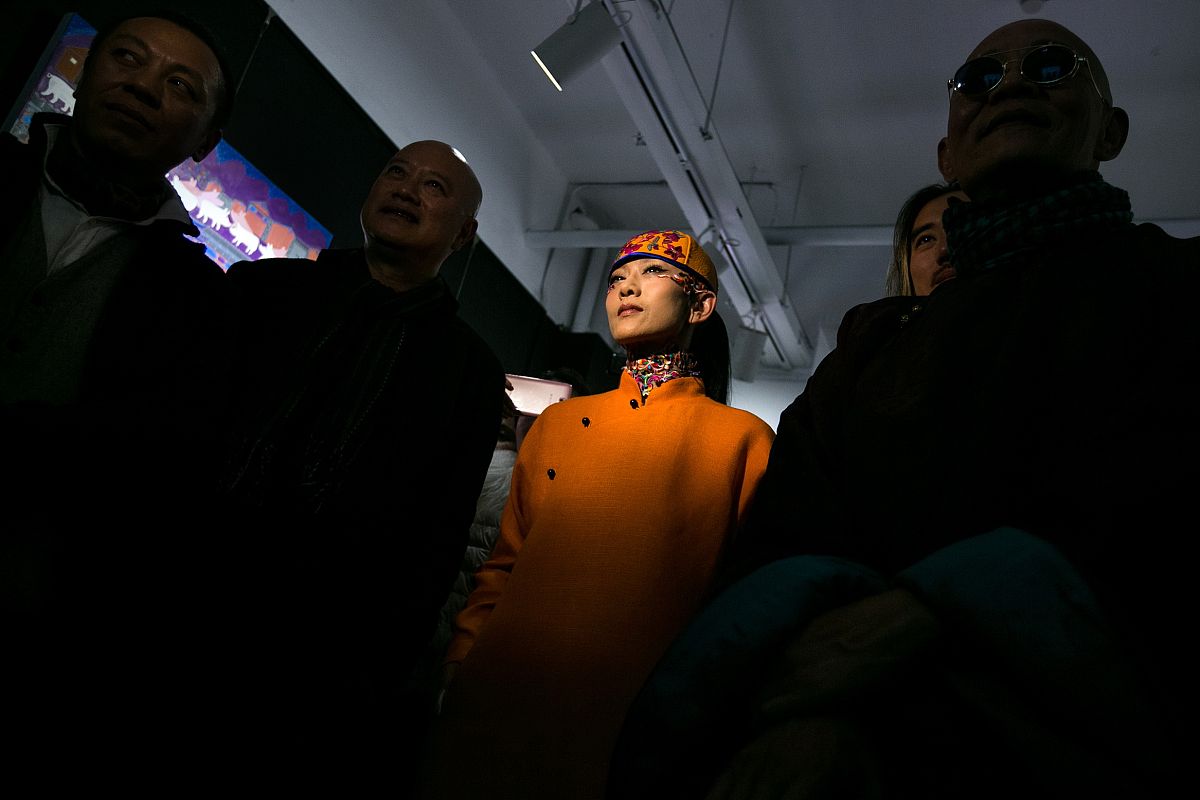 2013年11月20日,杭州,云南大理双廊白族农民画展《我们远方的家园》在