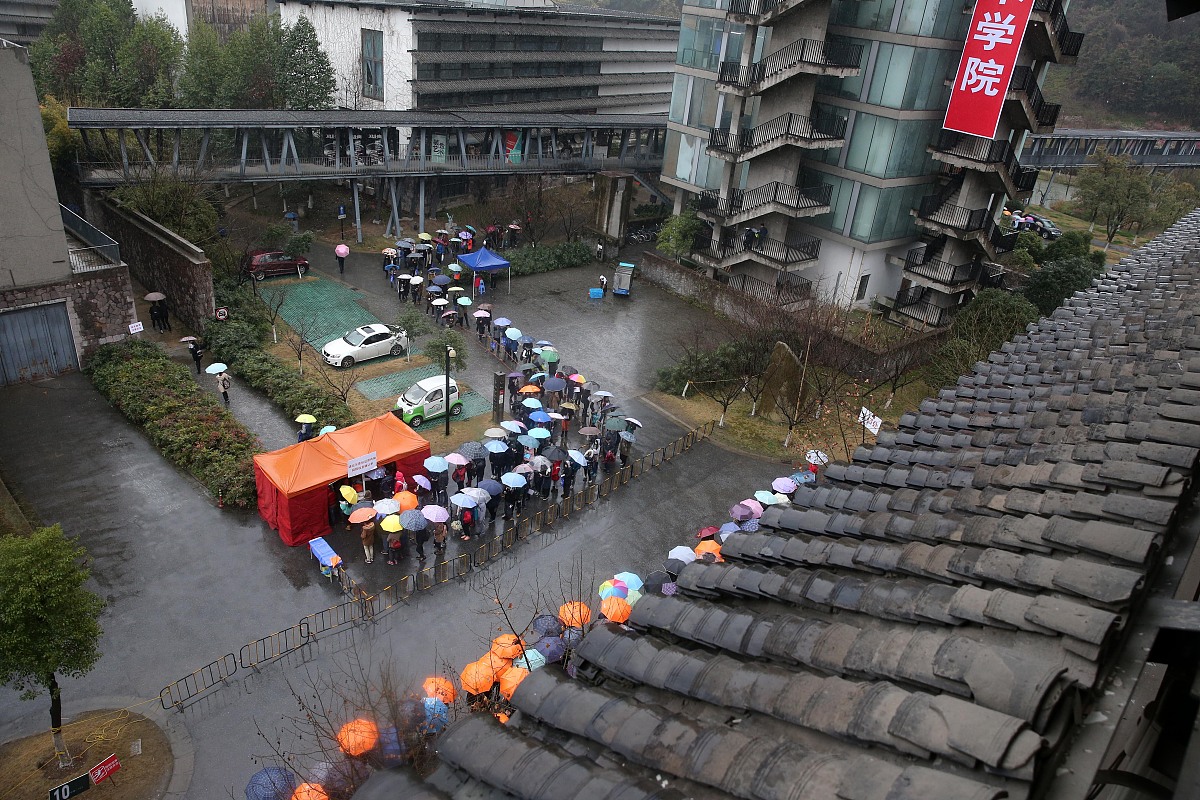 中国美术学院附属中等美术学校2023年招生条件及专业人数怎么样