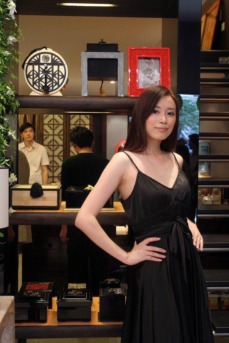 2007年6月22日,上海,"梵谷vongu "漆器展.+++_+++梵谷vongu