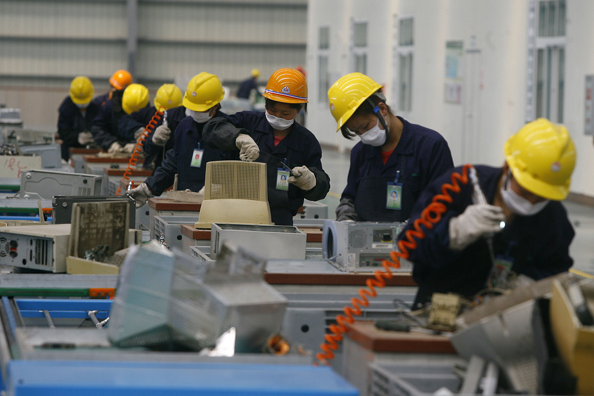 《贪玩的人类》读后感：反思人类行为，共建美好未来