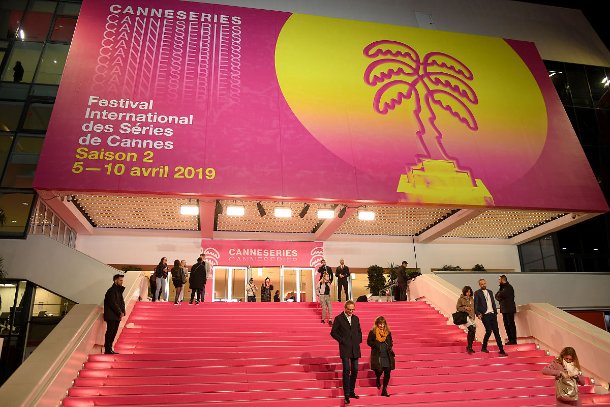 当地时间2019年4月5日,法国戛纳,第二届戛纳电视剧节开幕红毯.cannes,