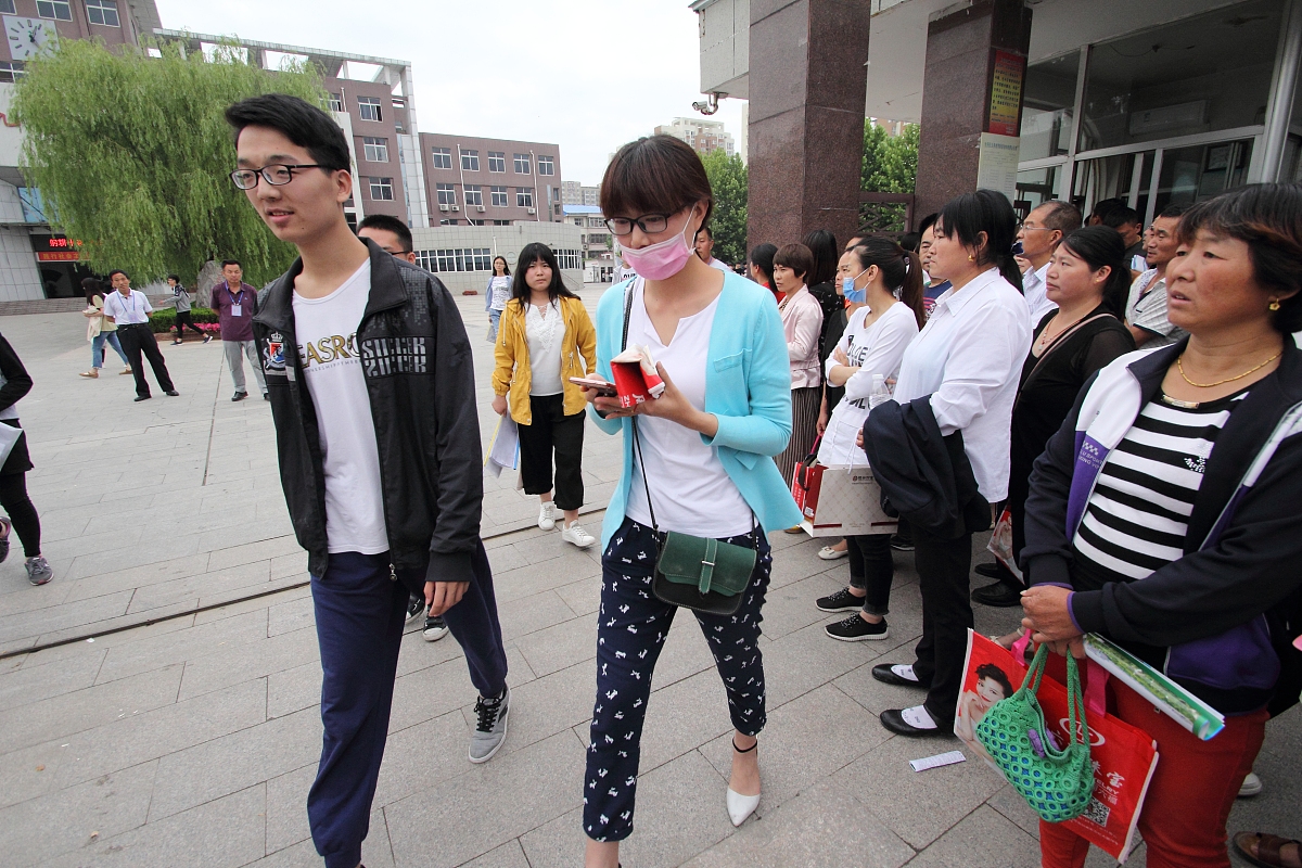 福泉市职业高级中学服装设计与工艺专业怎么样？- 培养时尚与创意人才