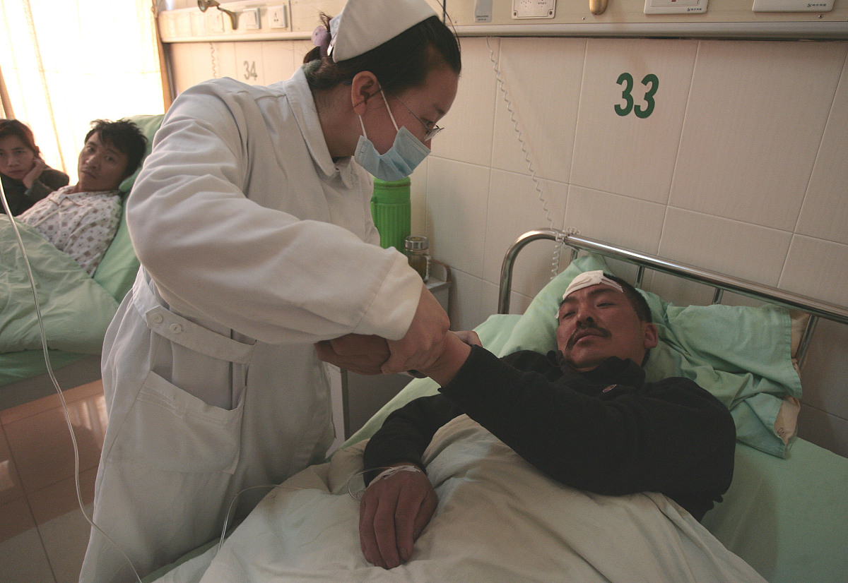 成都护理学校中专护理专业课程设置详解