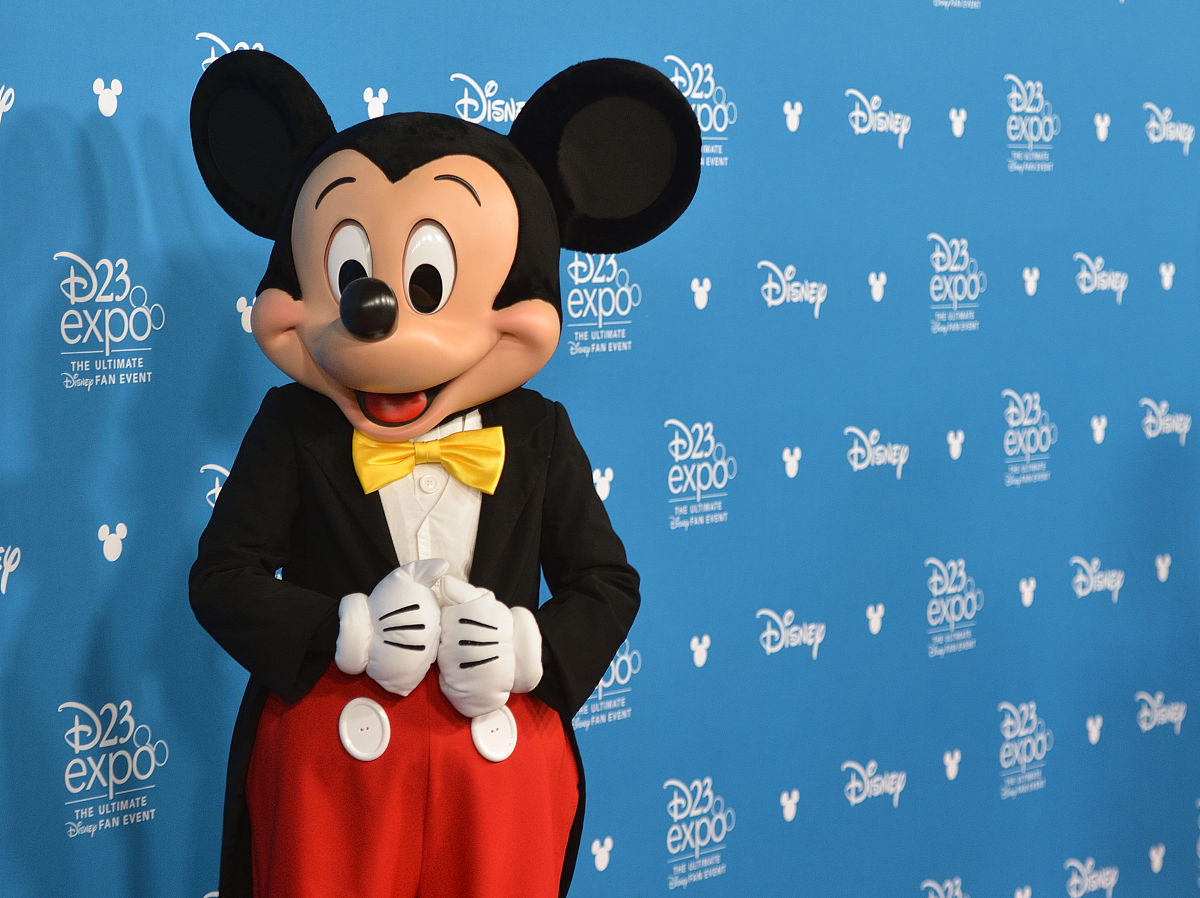 Disney Headband: Magical Accessories for Every Disney Fan