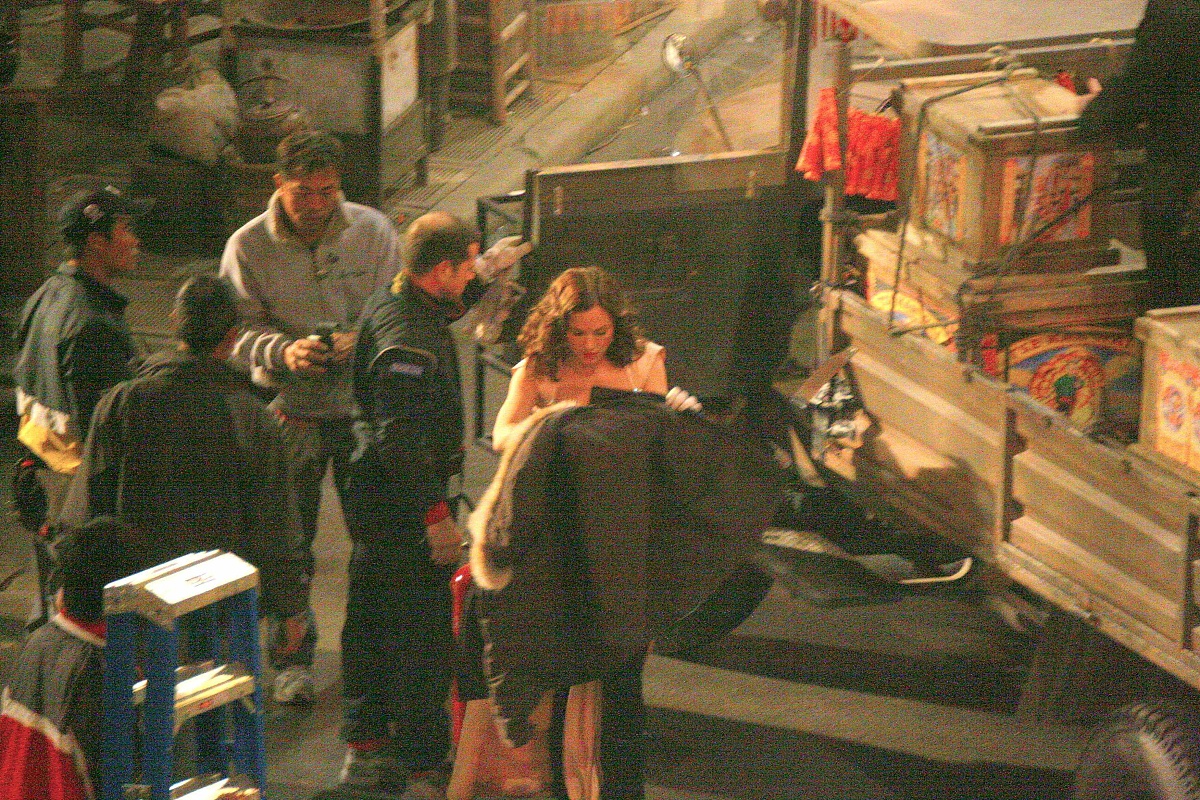 用文学理论的知识理解电影孤注一掷