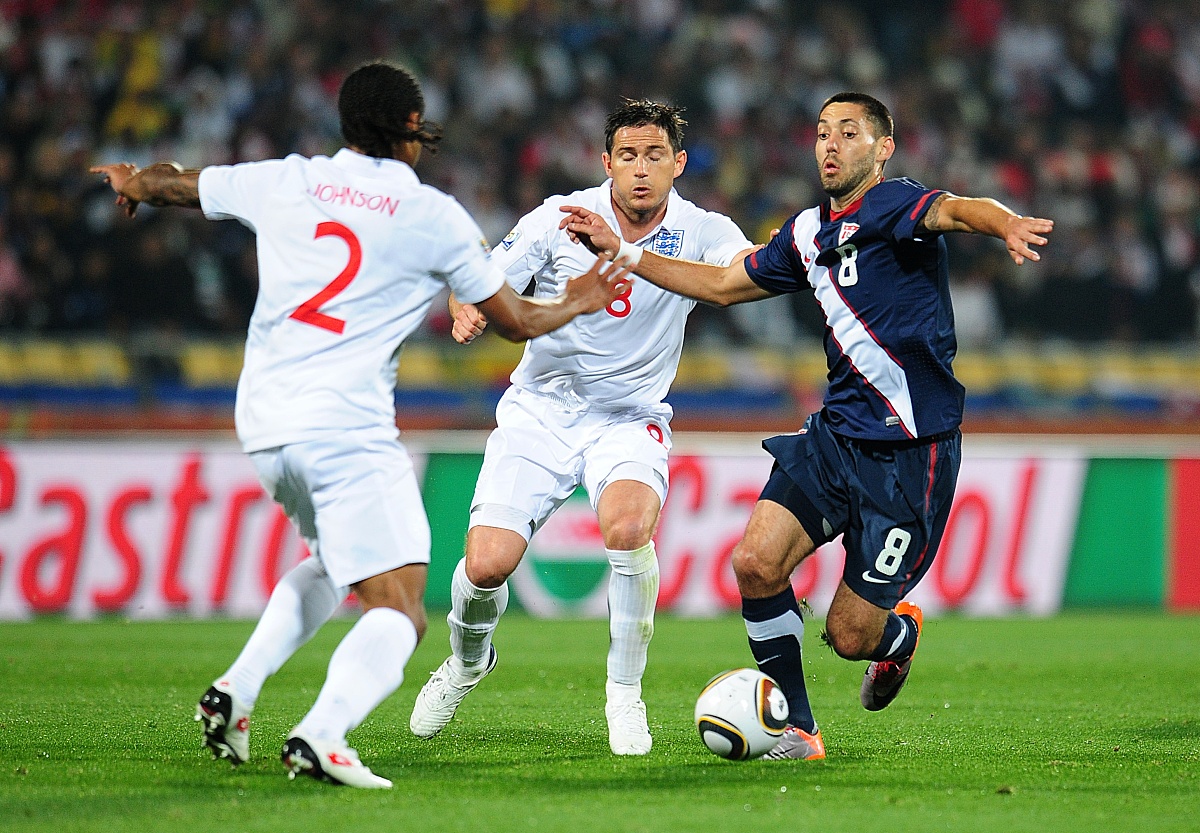 2010年6月12日,南非鲁斯滕堡,2010世界杯c组小组赛首轮,英格兰vs美国.