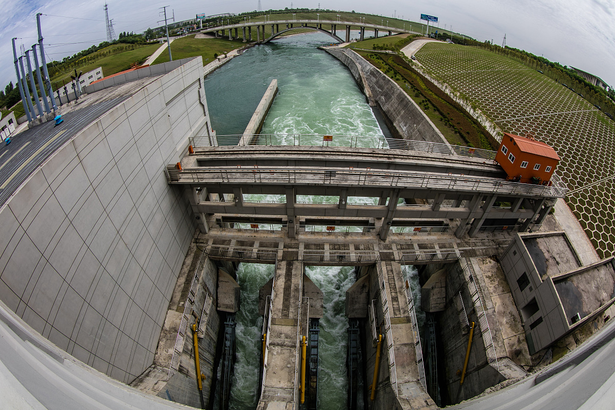 宝塔区姚店镇岳家塔溢洪道设计研究