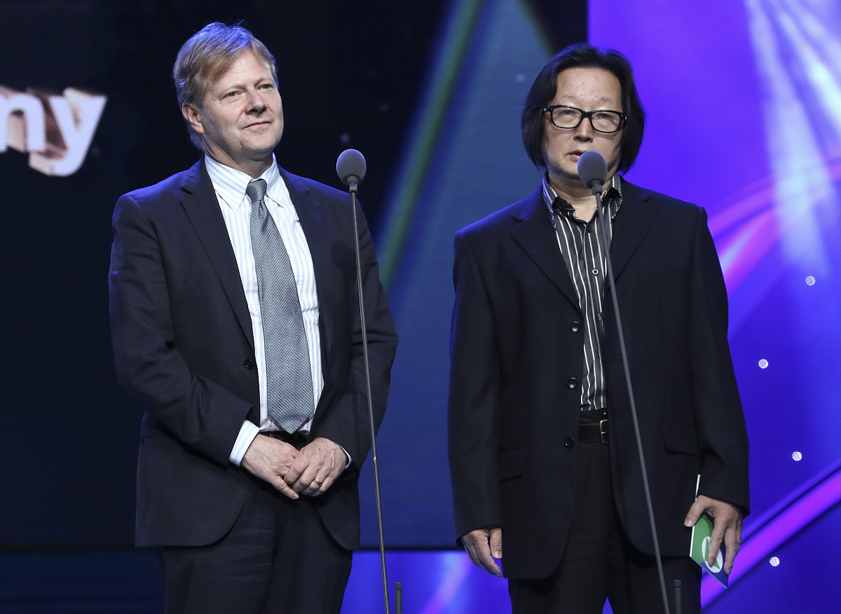 以纪录片《幼儿园》为例谈谈你对纪录片真实问题的理解和看法2000字