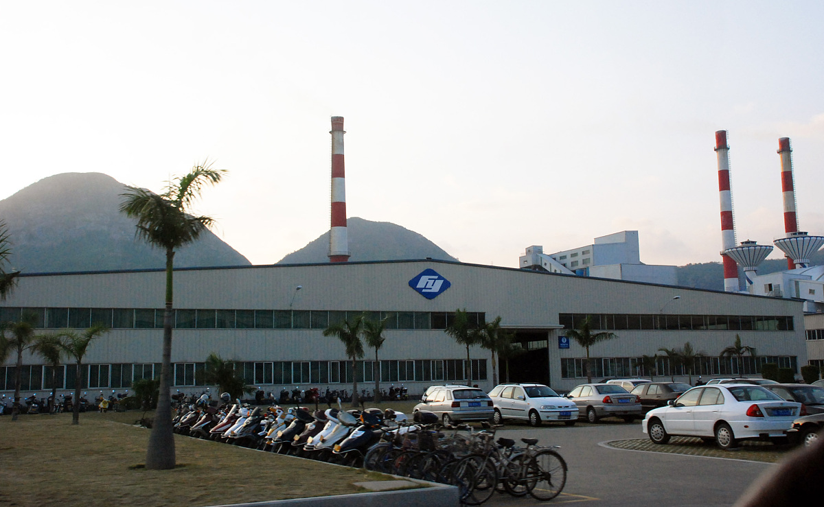 浮法玻璃生产流程详解：从原料到成品